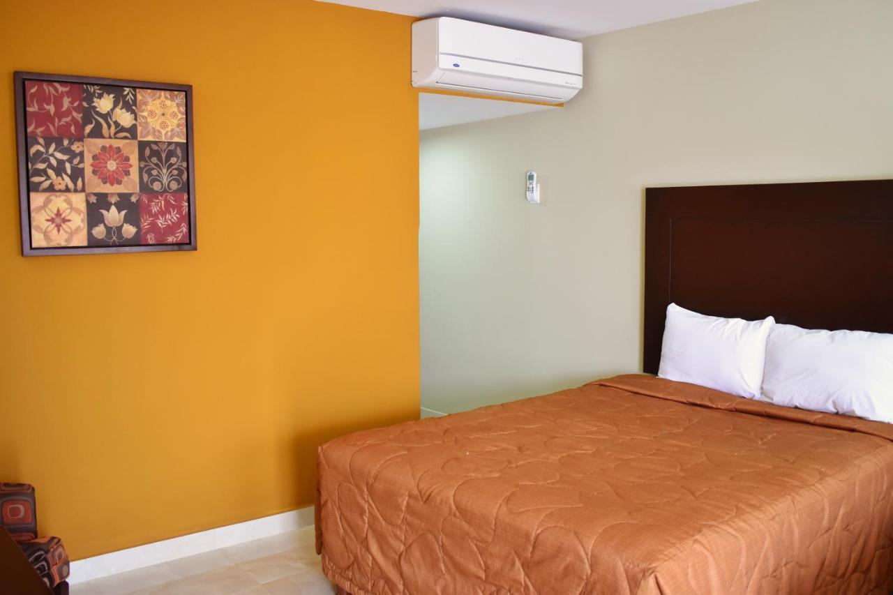 Heroica Caborca El Camino Hotel & Suites מראה חיצוני תמונה