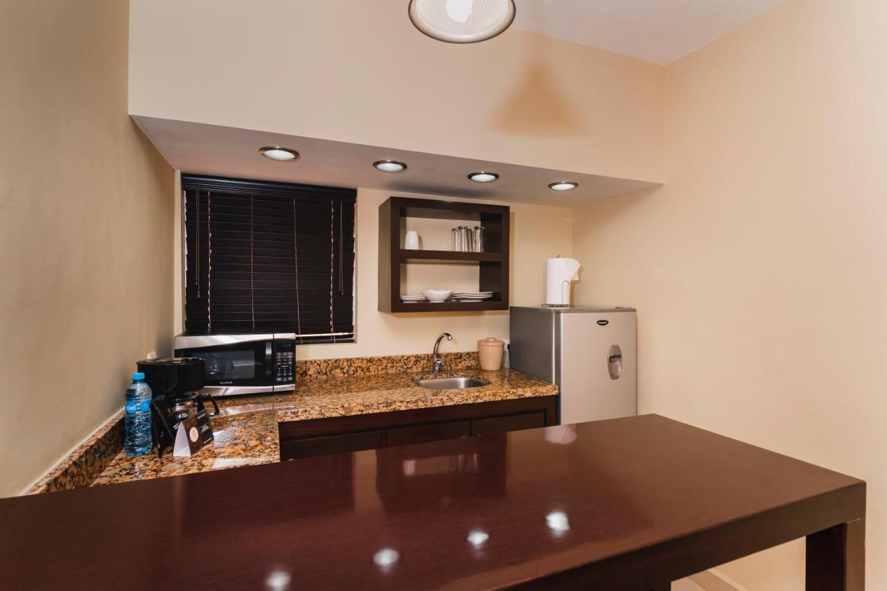 Heroica Caborca El Camino Hotel & Suites מראה חיצוני תמונה