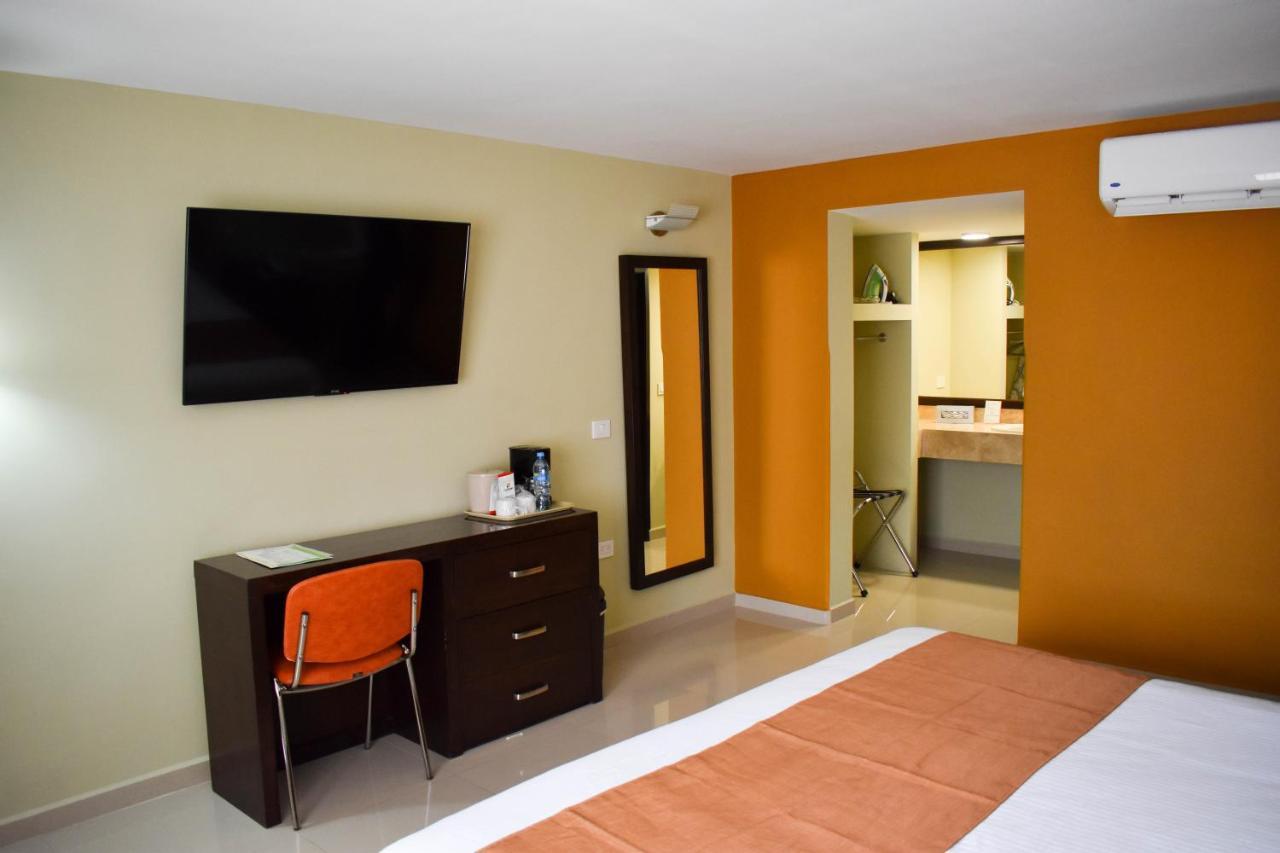 Heroica Caborca El Camino Hotel & Suites מראה חיצוני תמונה
