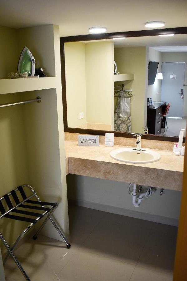 Heroica Caborca El Camino Hotel & Suites מראה חיצוני תמונה