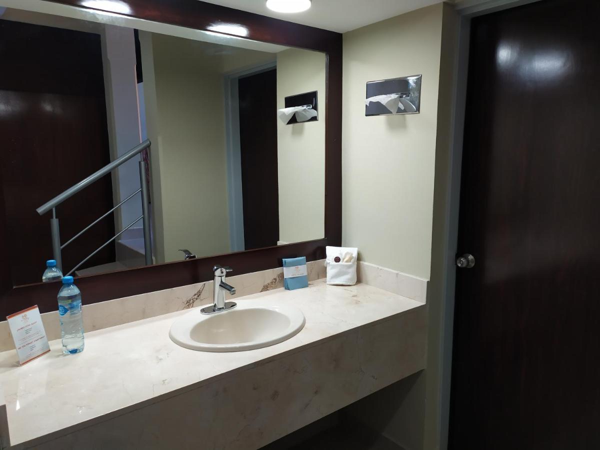 Heroica Caborca El Camino Hotel & Suites מראה חיצוני תמונה